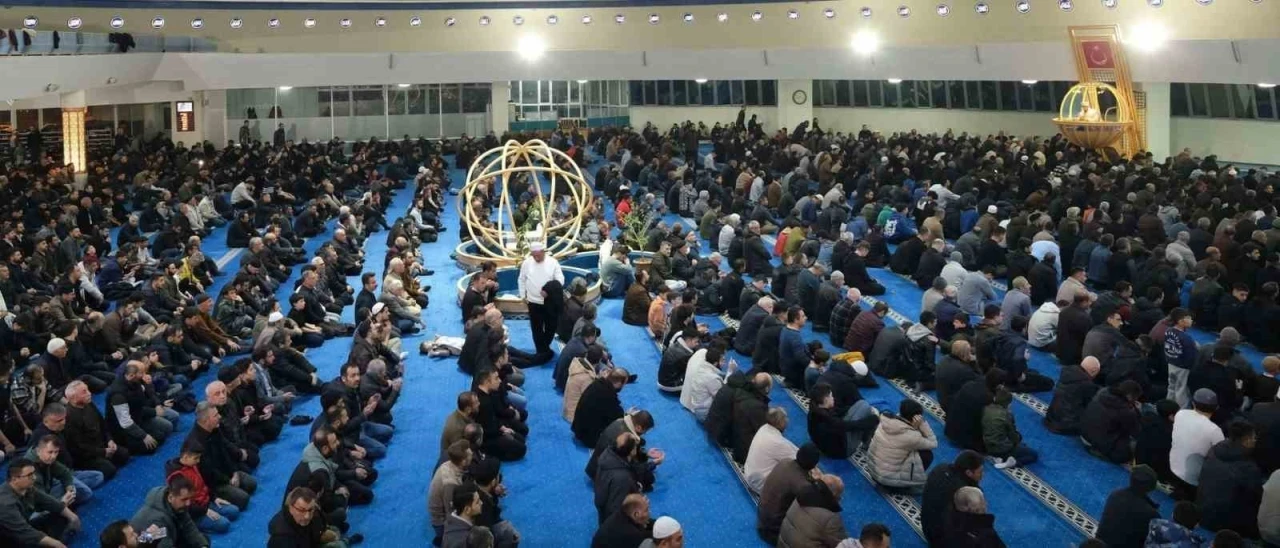 Camilerde şiddetle mücadele mesajı: Merhamet eğitimi vurgusu
