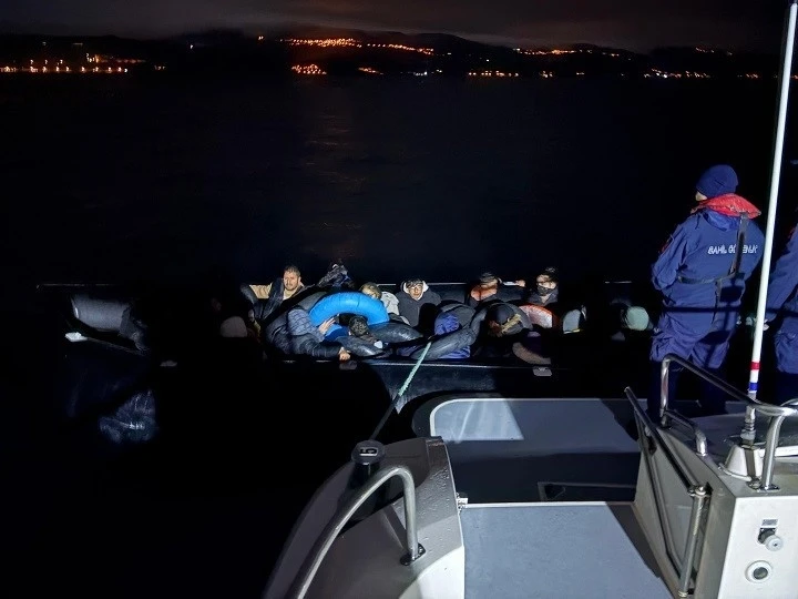 &Ccedil;anakkale&rsquo;de 29 ka&ccedil;ak g&ouml;&ccedil;men yakalandı
