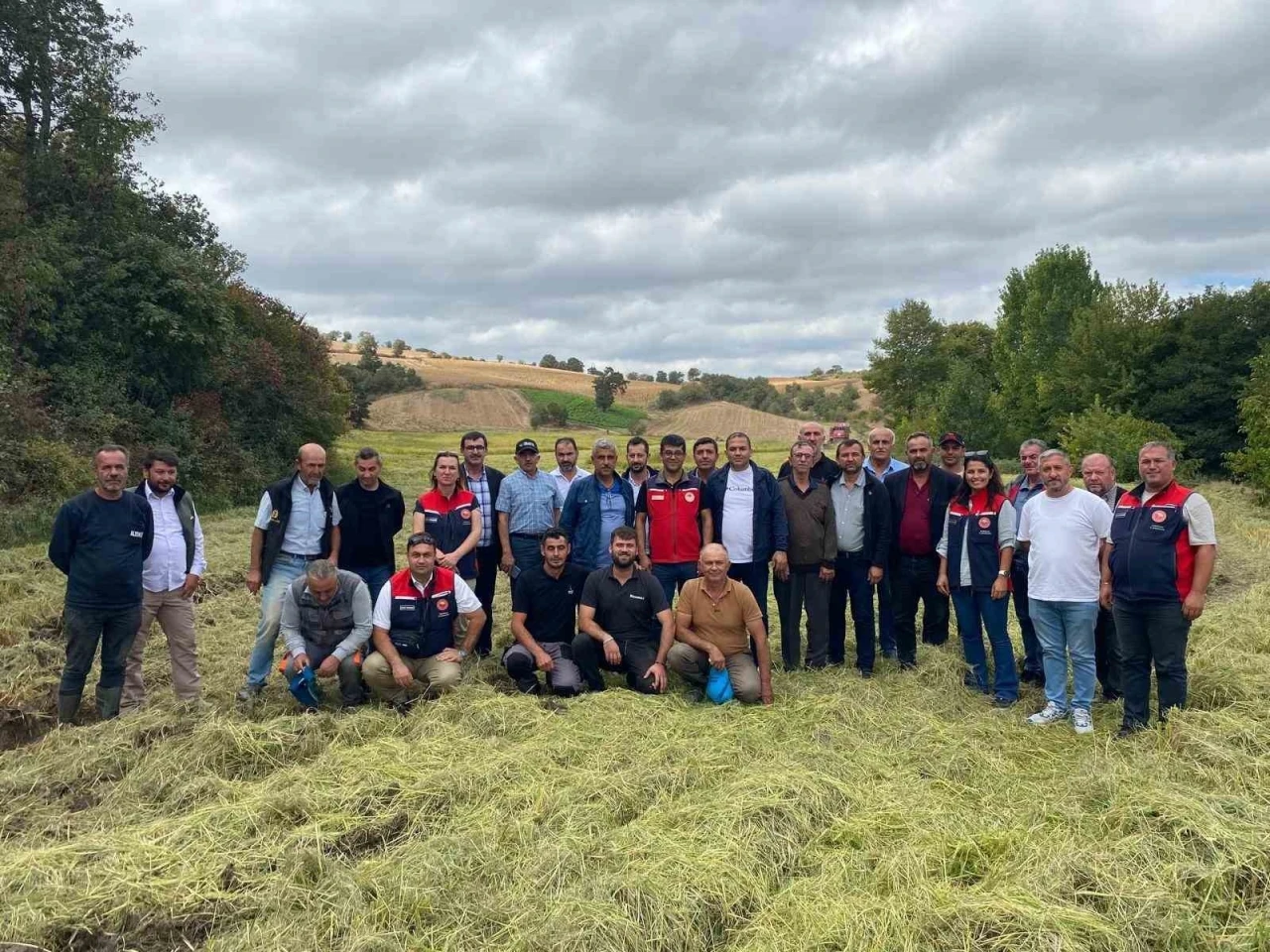 Çanakkale’de çeltikte damlama sulamayı incelediler
