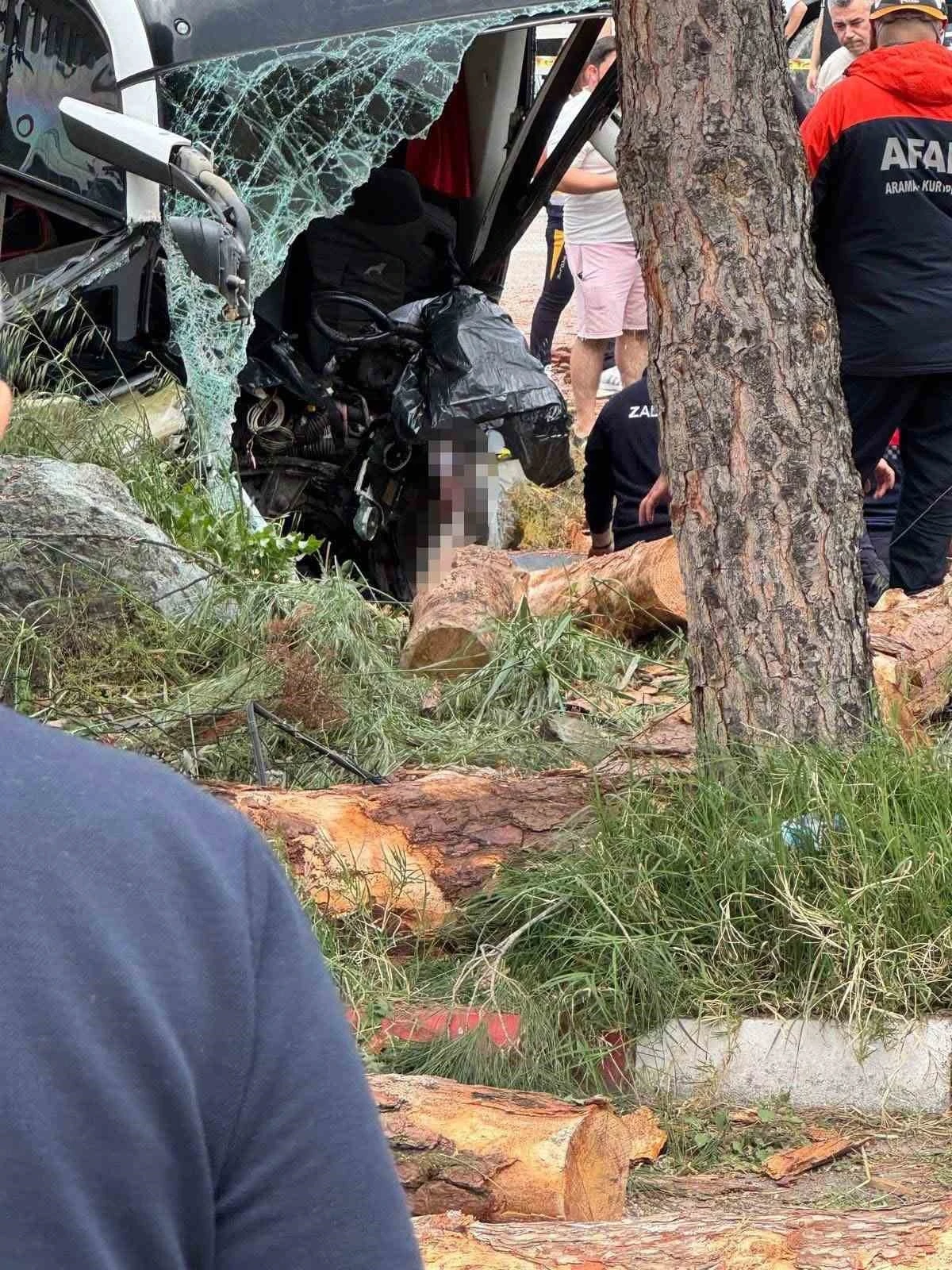 Çanakkale’de otobüs kazasında ölü sayısı 7’ye yükseldi

