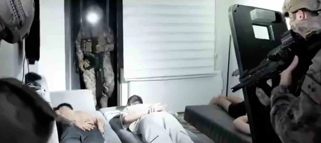 &Ccedil;anakkale&rsquo;de yeni nesil su&ccedil; &ouml;rg&uuml;t&uuml; &ccedil;&ouml;kertildi
