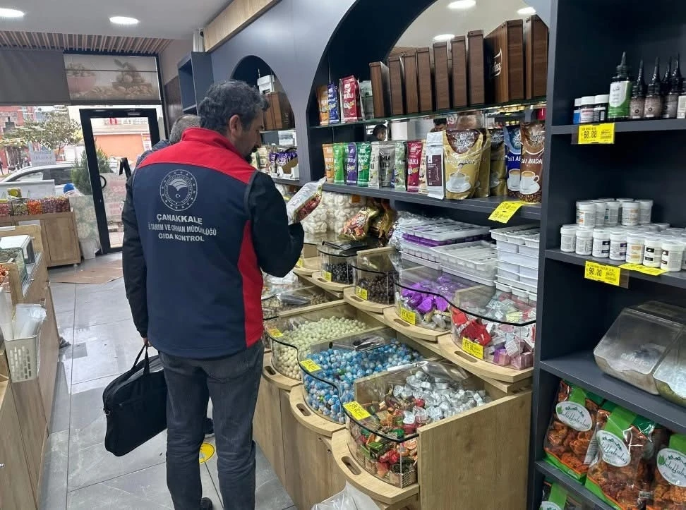 &Ccedil;anakkale&rsquo;de yılbaşı &ouml;ncesi gıda denetimleri arttırıldı
