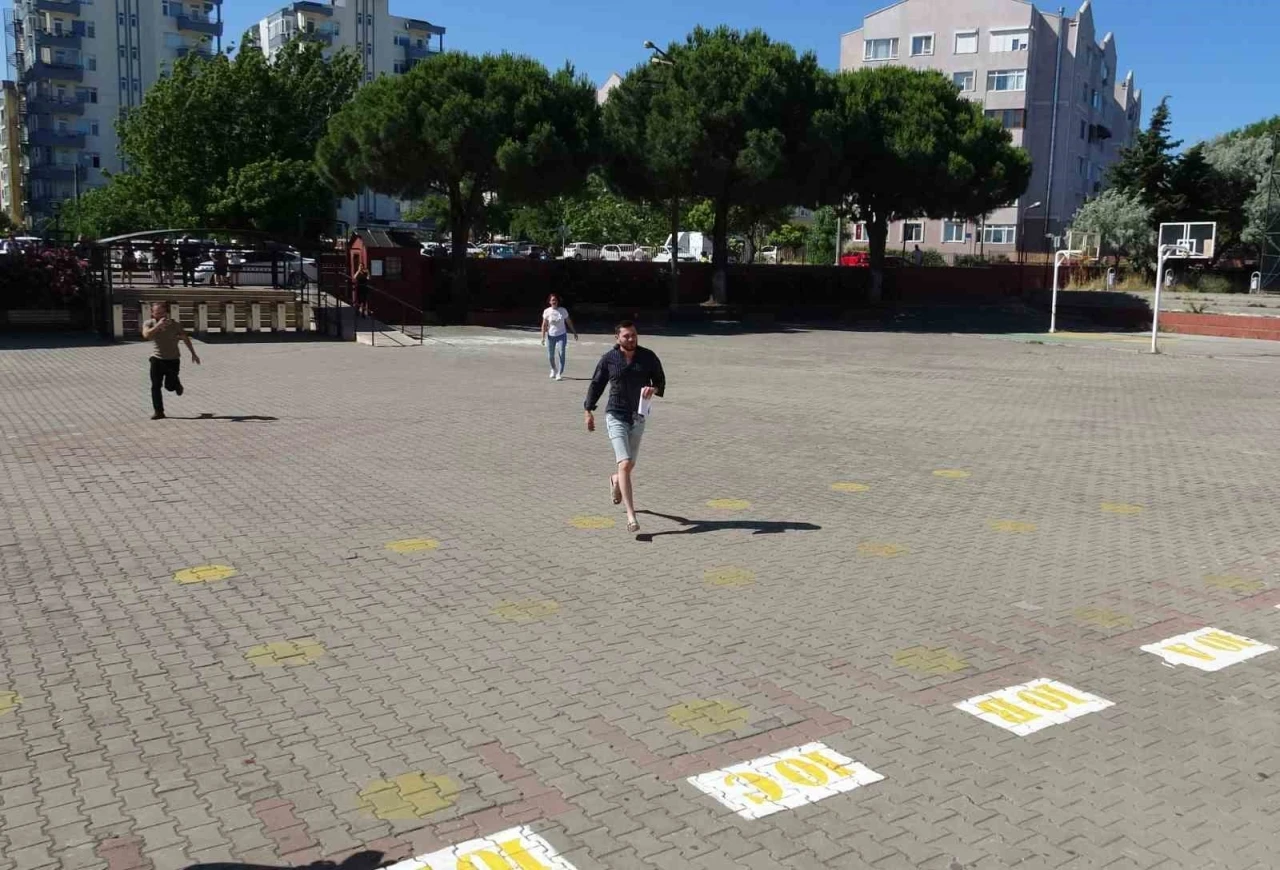 &Ccedil;anakkale&rsquo;de YKS heyecanı
