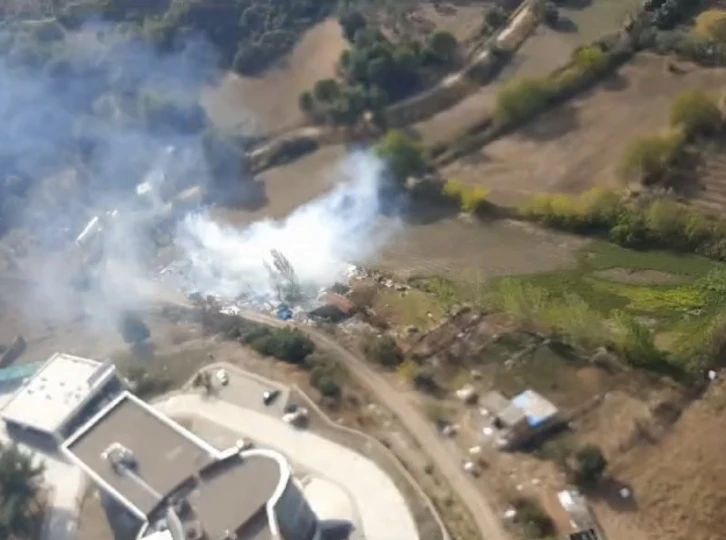 &Ccedil;anakkale&rsquo;de ziraat alanındaki yangın b&uuml;y&uuml;meden s&ouml;nd&uuml;r&uuml;ld&uuml;
