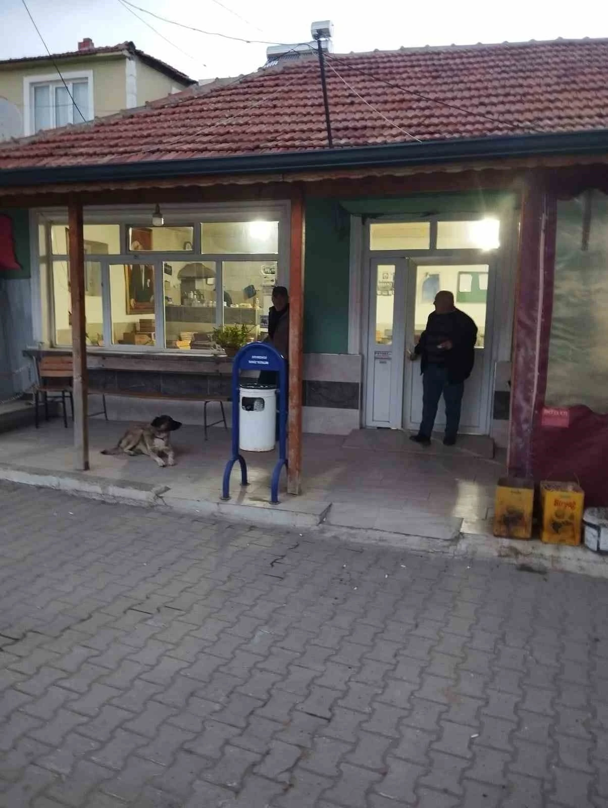 &Ccedil;anakkale&rsquo;deki k&ouml;y kahve ihamesinde inatlaşma: Kira 126 bin TL&rsquo;yi g&ouml;r&uuml;nce yeniden ihaleye &ccedil;ıkılacak
