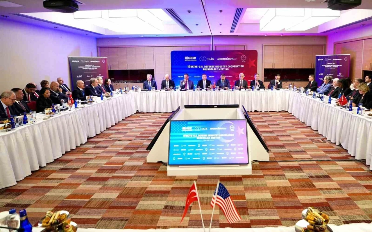 CANiK, NATO Zirvesi&rsquo;nde T&uuml;rkiye-ABD ilişkilerine katkı sağladı

