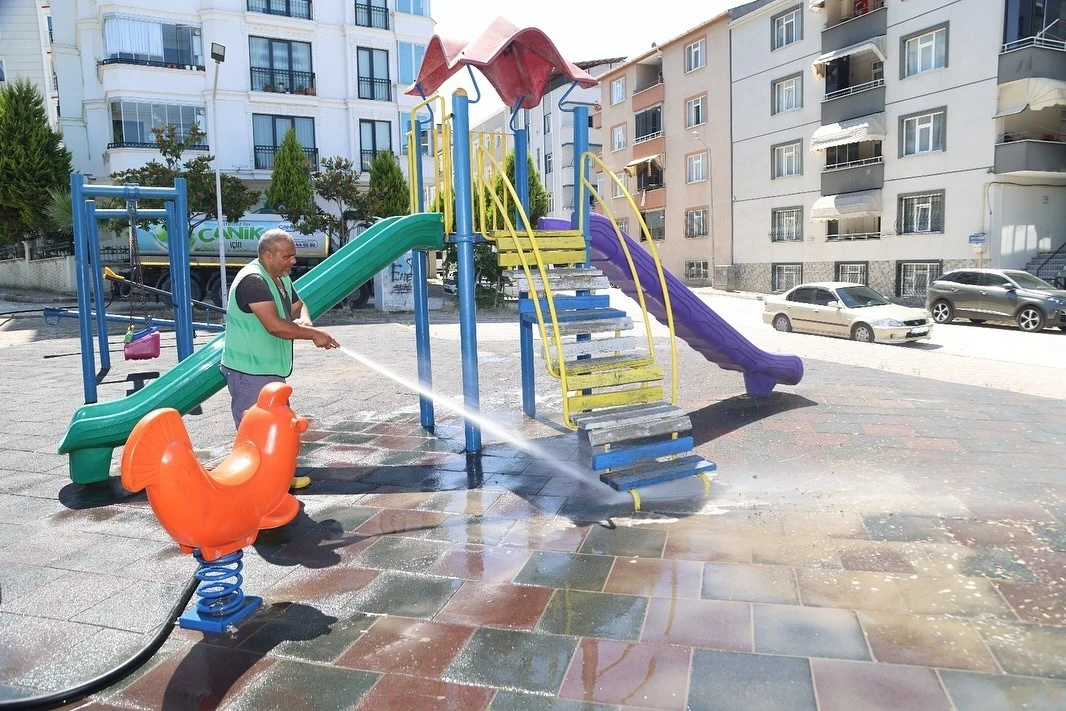 Canik’te bakımlı ve temiz parklar
