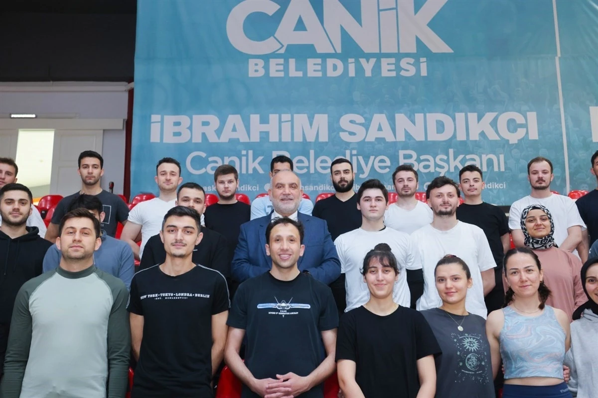 Canik&rsquo;ten gen&ccedil;lere &uuml;cretsiz kurs desteği
