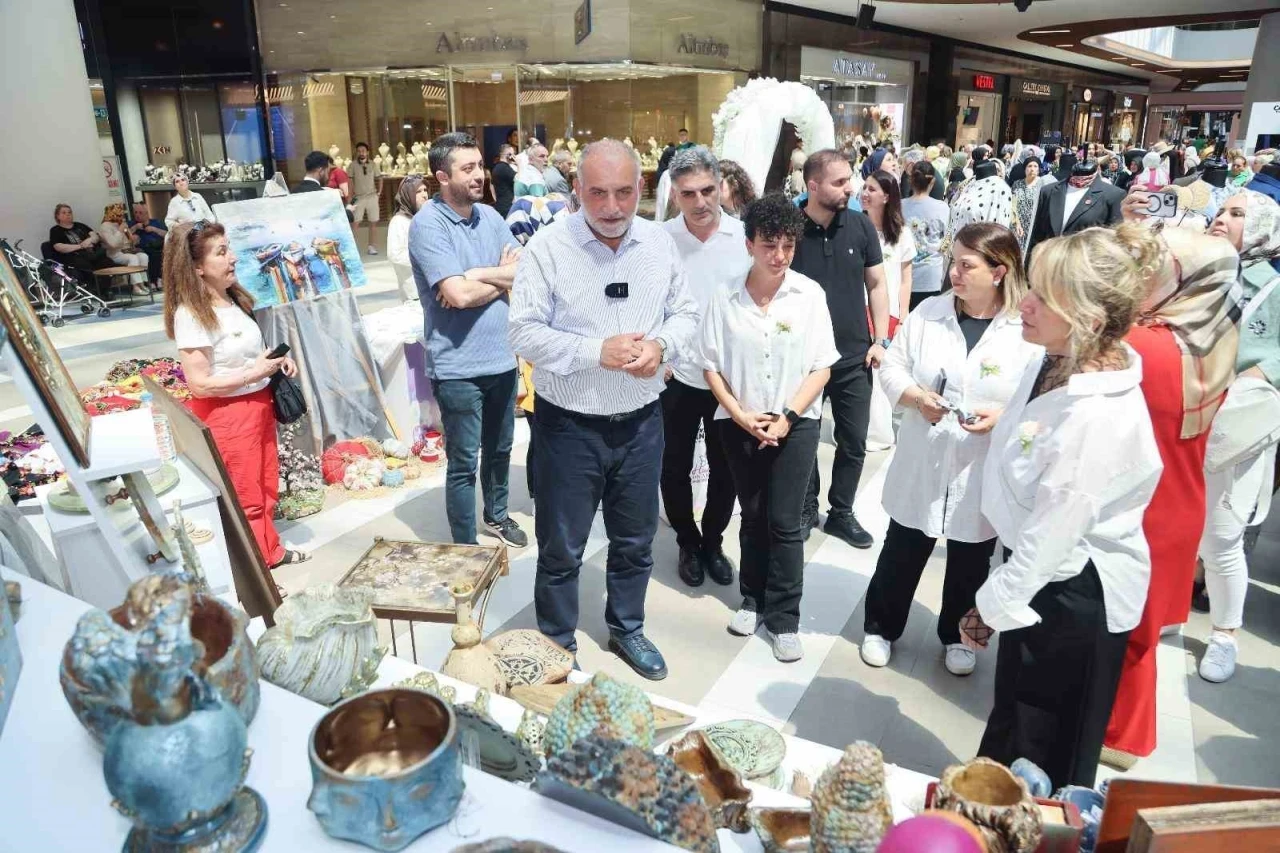 Canikli kadınlardan göz dolduran sergi
