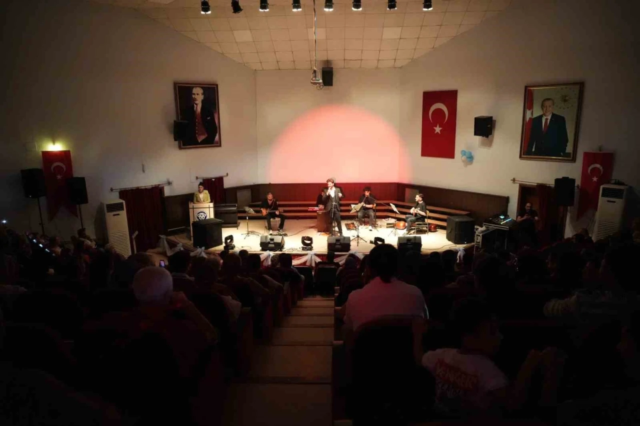 Canlı Sesler Yarışması’nda final heyecanı yaşandı
