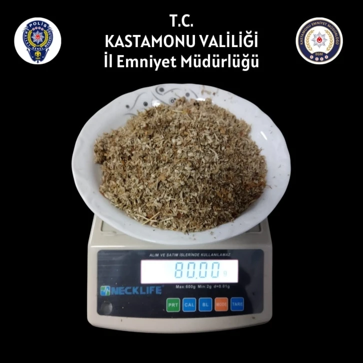 &Ccedil;antasında uyuşturucuyla yakalanan şahıs tutuklandı
