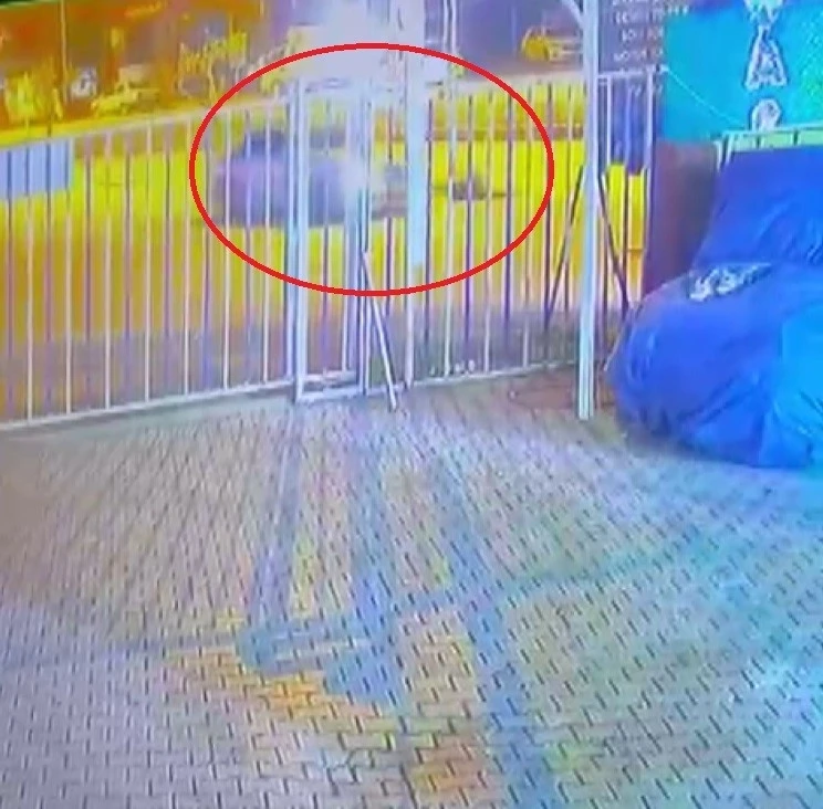 Çarptığı kişi hayatını kaybetti, arkasına bile bakmadan gitti: O anlar kamerada
