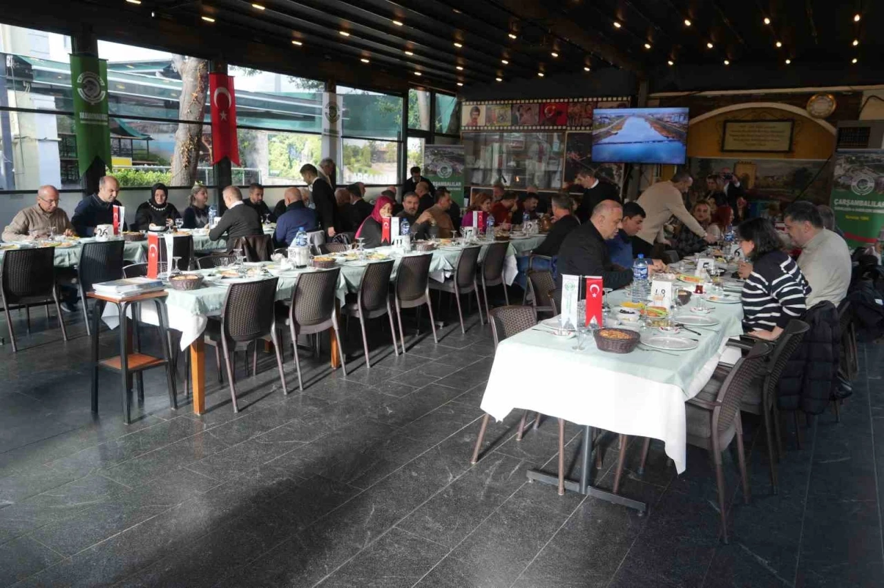 &Ccedil;arşambalı akademisyenler ortak projeler i&ccedil;in aynı sofrada buluştu
