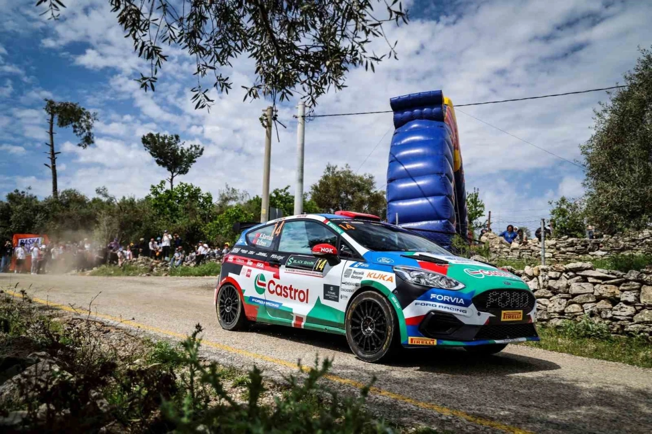 Castrol Ford Team T&uuml;rkiye, Yeşil Bursa Rallisi&rsquo;nde gen&ccedil; yetenekleriyle start alıyor
