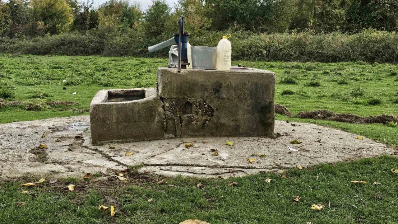 Cesedi su kuyusunda bulunan 17 yaşındaki Hasret&rsquo;in cinayet davasında ilk duruşma g&ouml;r&uuml;ld&uuml;
