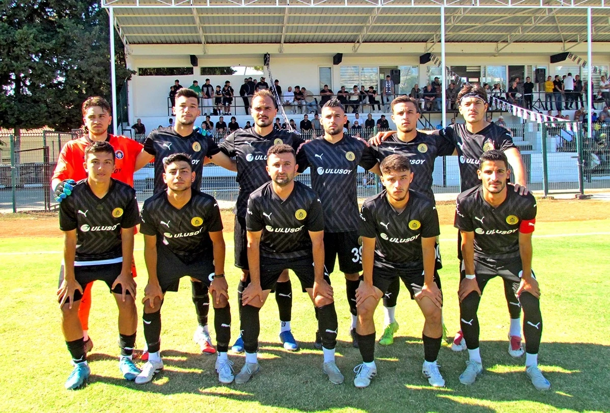 &Ccedil;eşme Belediyespor sahasında puan kaybetti
