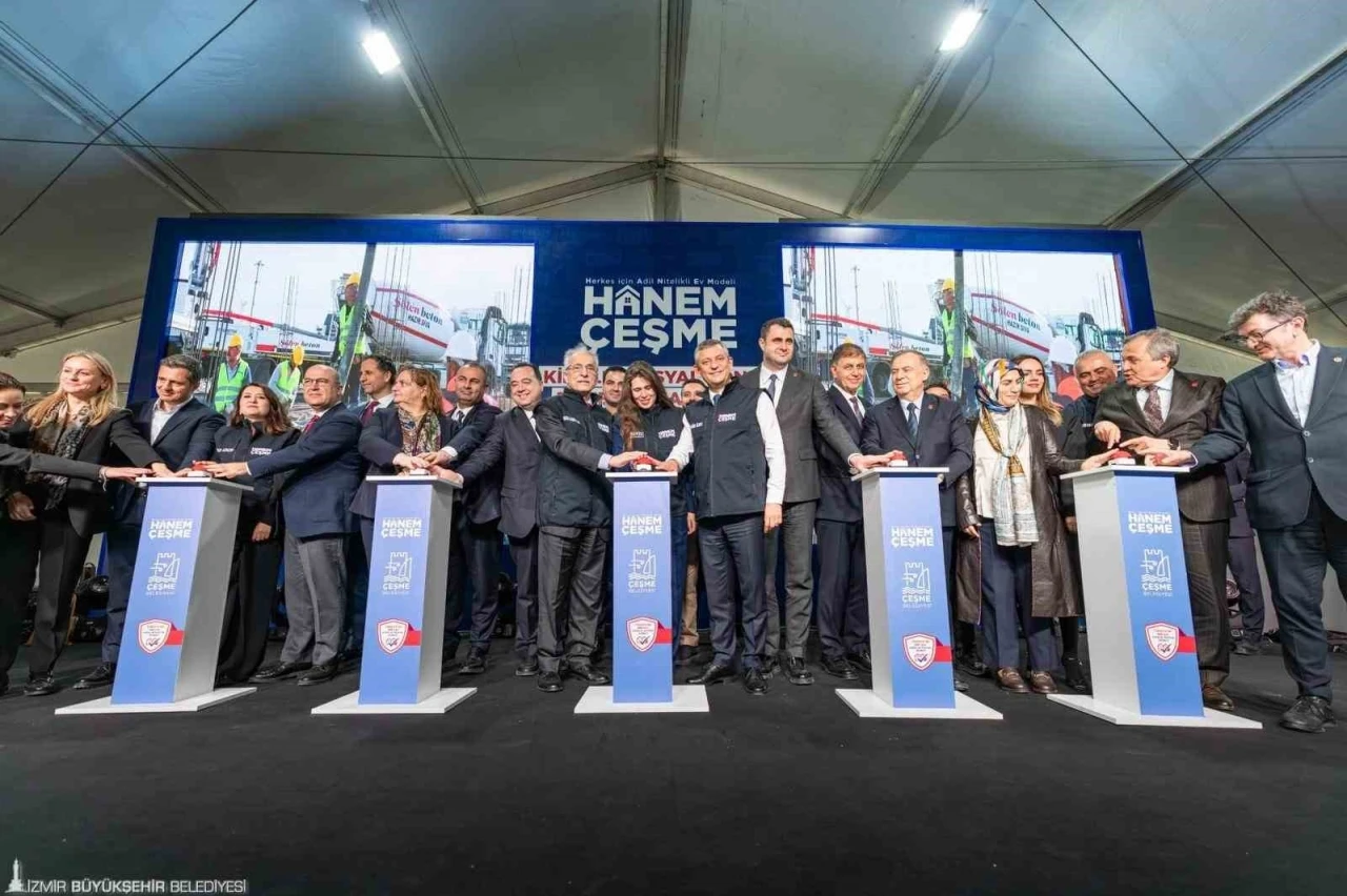 &Ccedil;eşme&rsquo;de kiralık sosyal konut projesi Hanem&rsquo;in temeli atıldı
