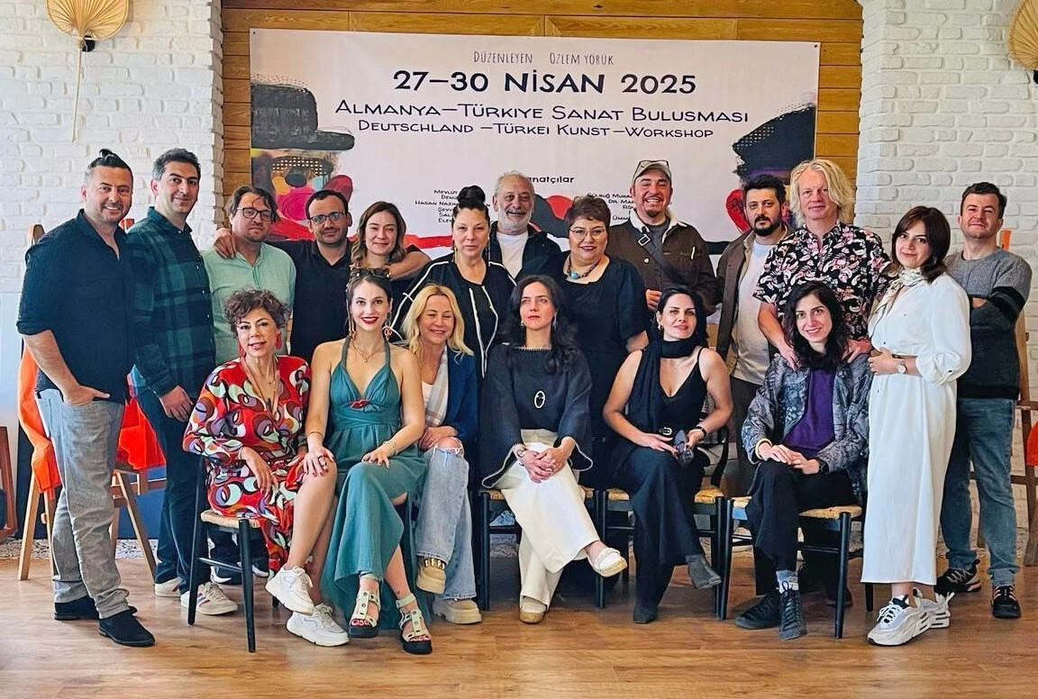 Çeşme’de Türk-Alman Sanat Buluşması: &quot;7. Alaçatı Sanat Çalıştayı ve Sergisi&quot; sanatseverlerle buluştu

