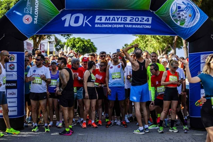 Çeşme Yarı Maratonu koşuldu
