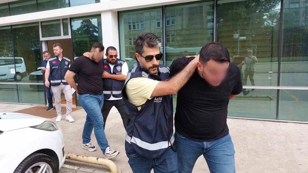 CHP delege se&ccedil;imindeki kavgada tutuklanan 2 kardeş hakim karşısına &ccedil;ıktı
