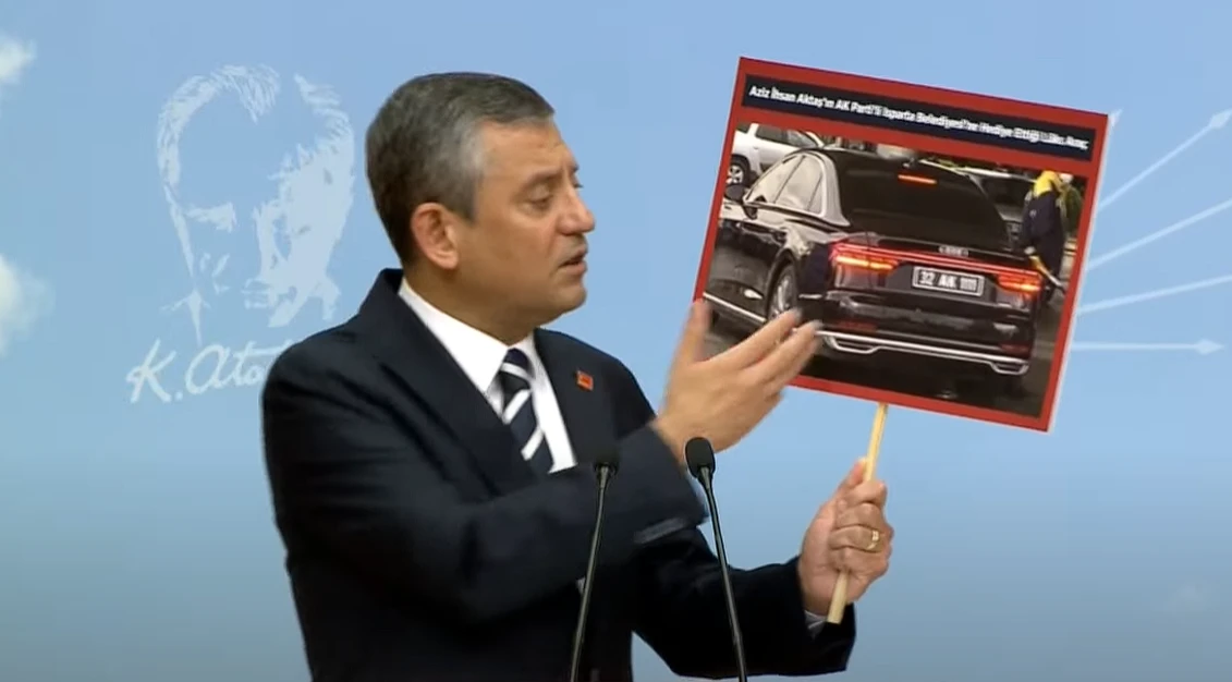 CHP'den Gözaltılara Acil Toplantı: Özel Canlı Yayında