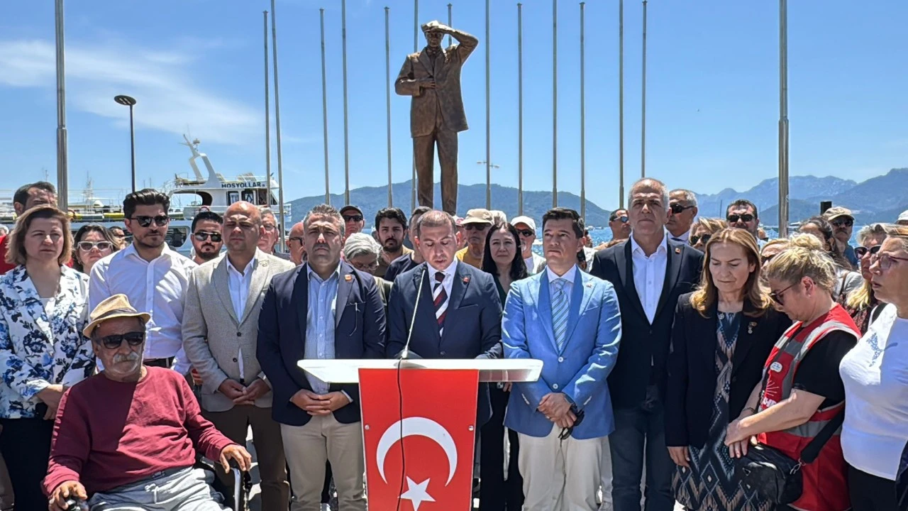 CHP'den Meydanlara Çağrı