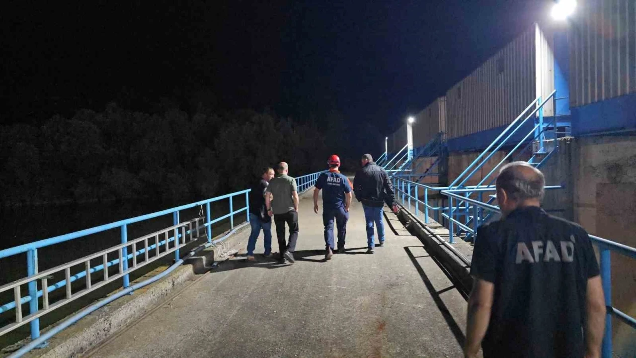CHP Karab&uuml;k İl Başkan Yardımcısı Erten, Filyos &Ccedil;ayı&rsquo;nda akıntıya kapıldı
