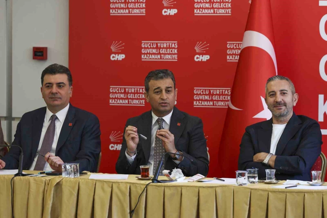 CHP Parti Sözcüsü Emre’den Hasan Ufuk Çakır’ın disiplin sürecine ilişkin açıklama

