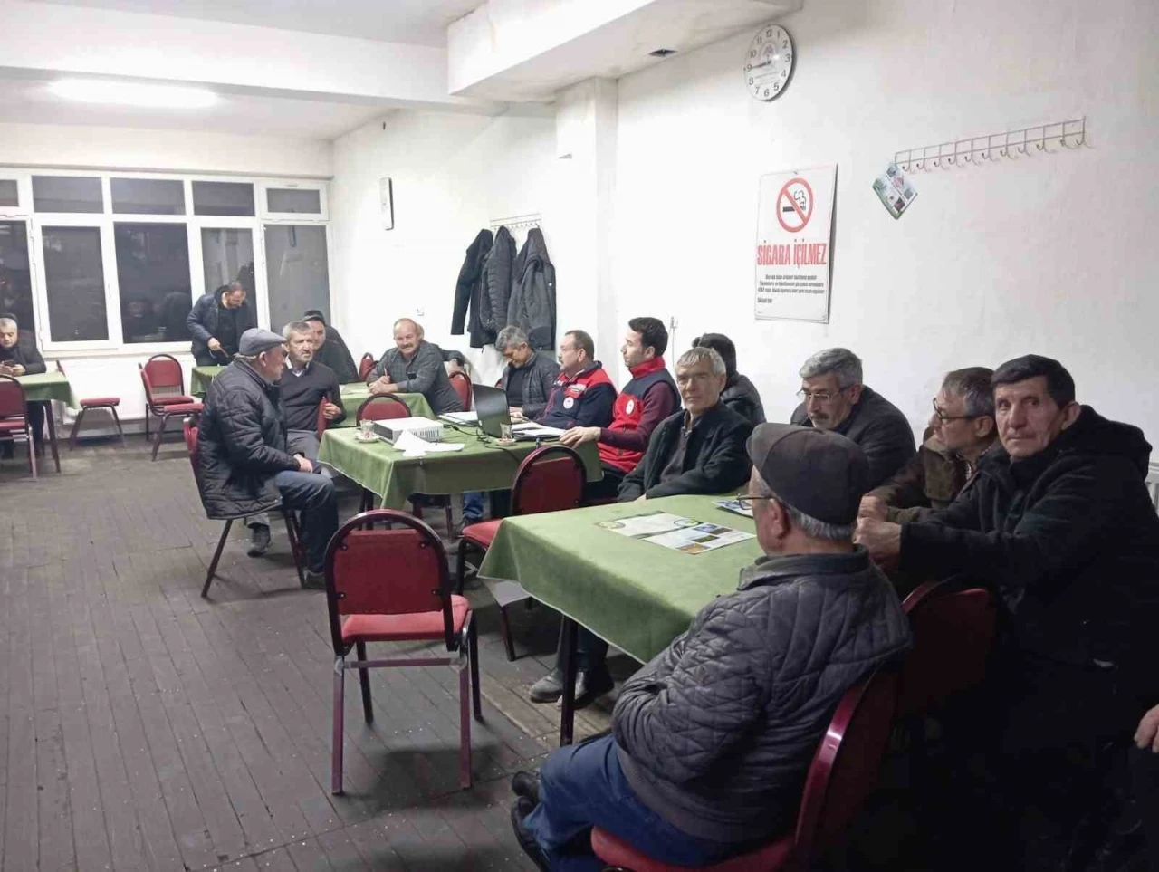 &Ccedil;ift&ccedil;ilere &rsquo;Bitki Koruma &Uuml;r&uuml;nleri Uygulayıcısı Eğitimi&rsquo;
