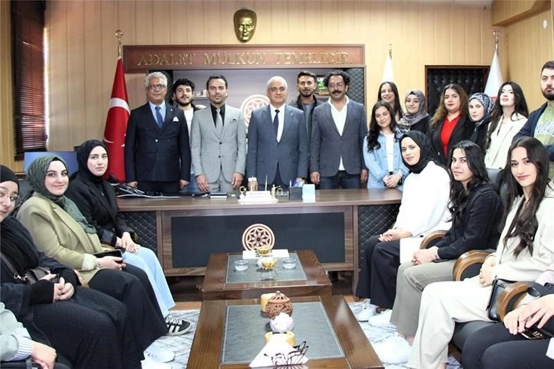 Çıldır MYO öğrencileri Ardahan Adliyesini gezdi
