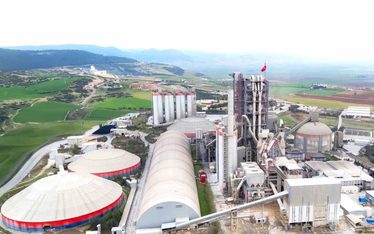 Çimko 5 yıl vadeli 300 milyon dolar tutarındaki Eurobond ihracını başarıyla tamamladı
