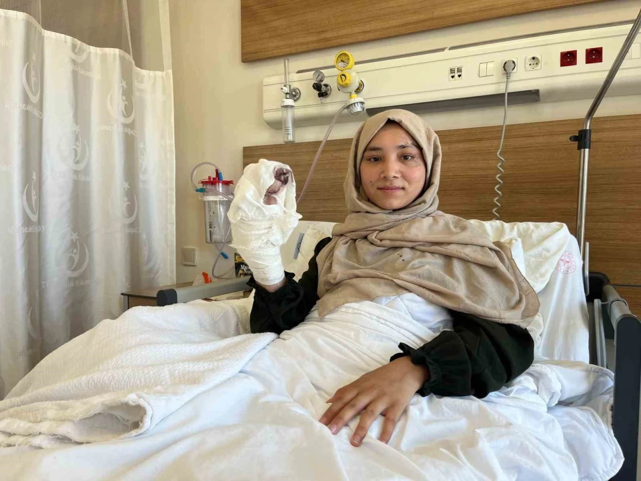 Çin zulmünden kaçan Uygur Türk’ü Ayşe, Eskişehir’de şifa buldu
