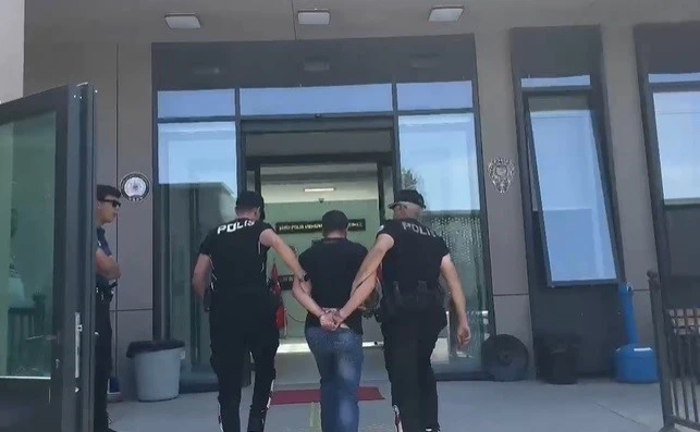 Cinsel istismar suçundan 15 yılla aranan zanlı yakalandı
