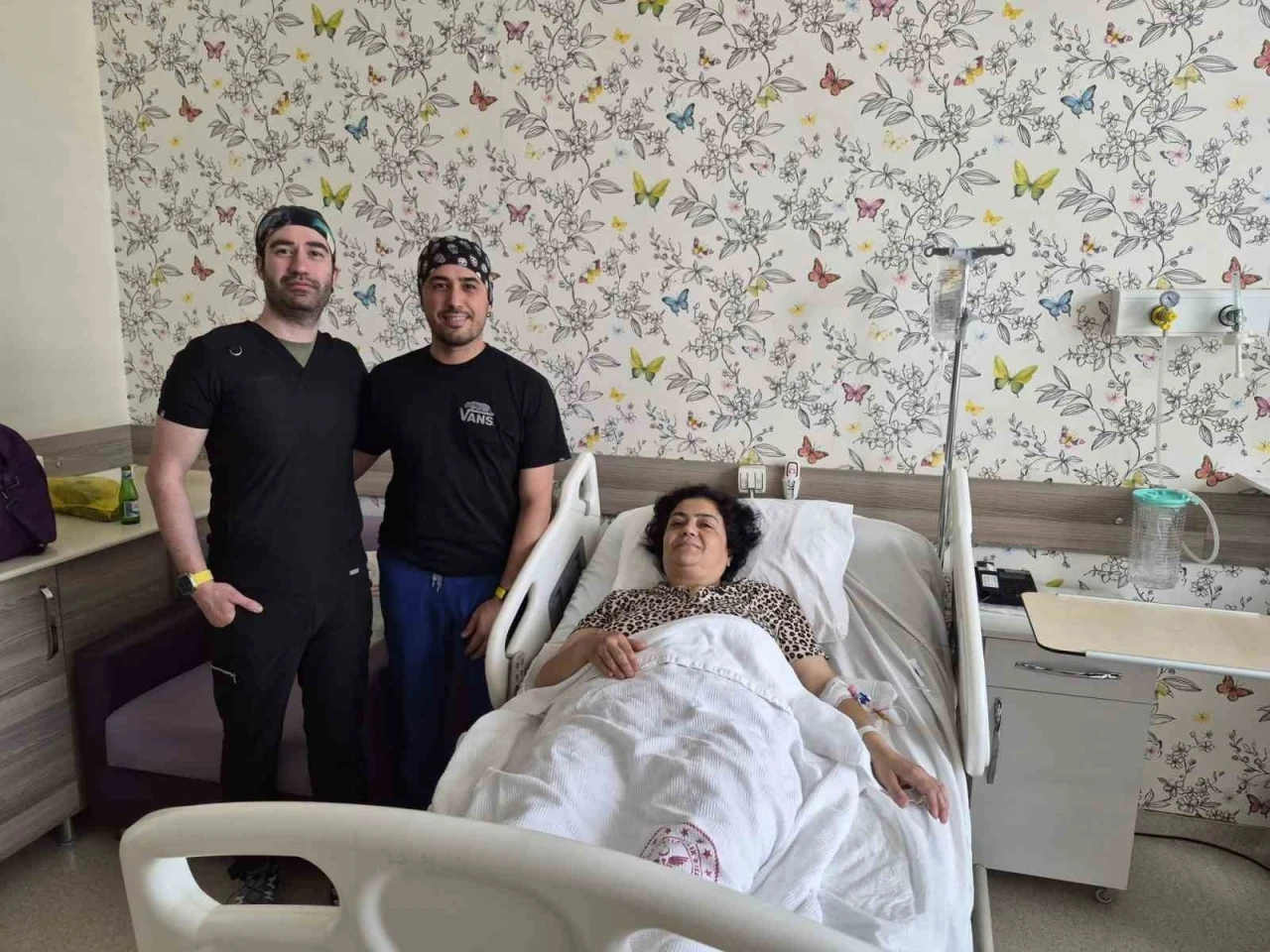 &Ccedil;ivrilli hasta kesi yapılmadan yapılan tedaviyle sağlığına kavuştu

