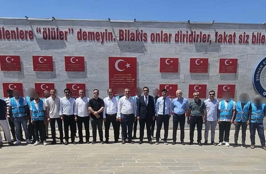 Cizre&rsquo;de 15 Temmuz şehitleri anıldı

