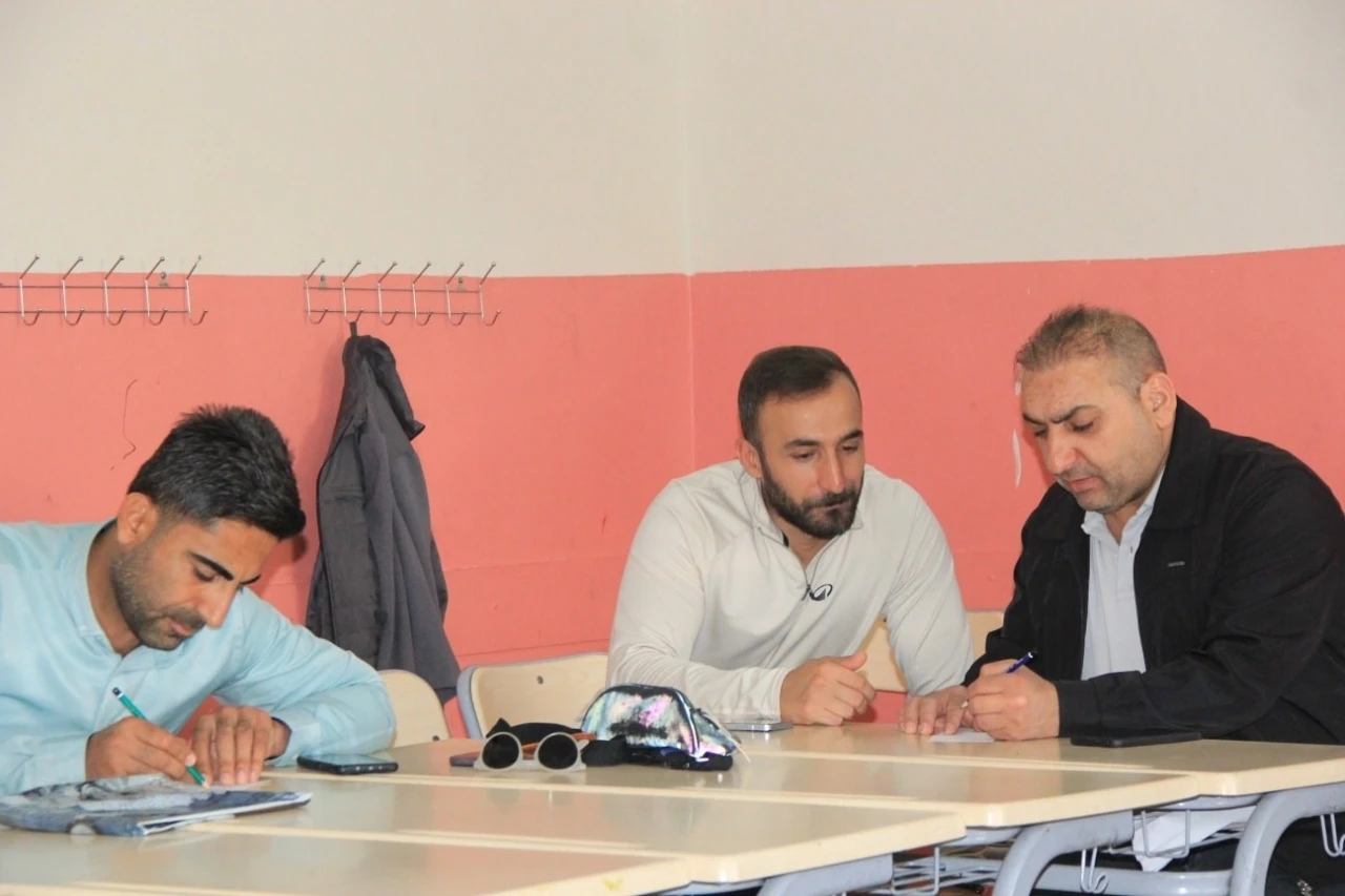 Cizre’de öğretmenlere yönelik &quot;akran zorbalığı&quot; eğitimi
