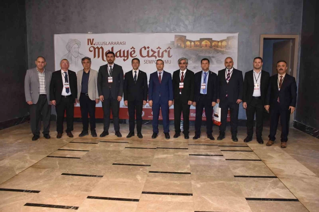 Cizre’de &quot;4. Uluslararası Melaye Ciziri Sempozyumu&quot; sona erdi
