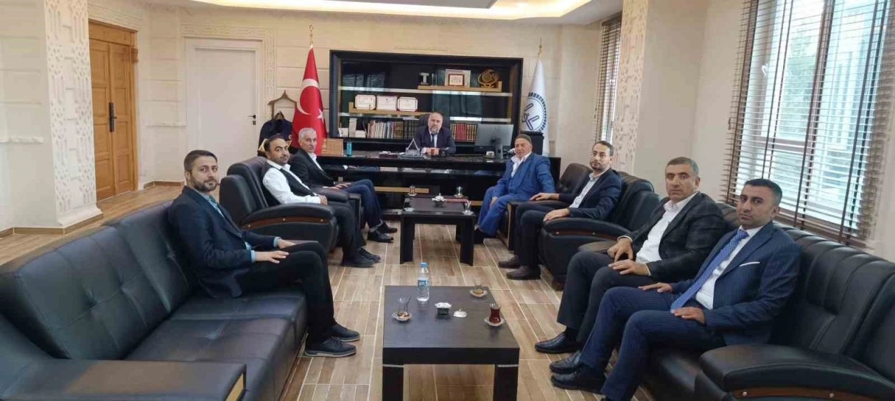 Cizre M&uuml;ft&uuml;l&uuml;ğ&uuml; yeni binasında ilk toplantısını ger&ccedil;ekleştirdi
