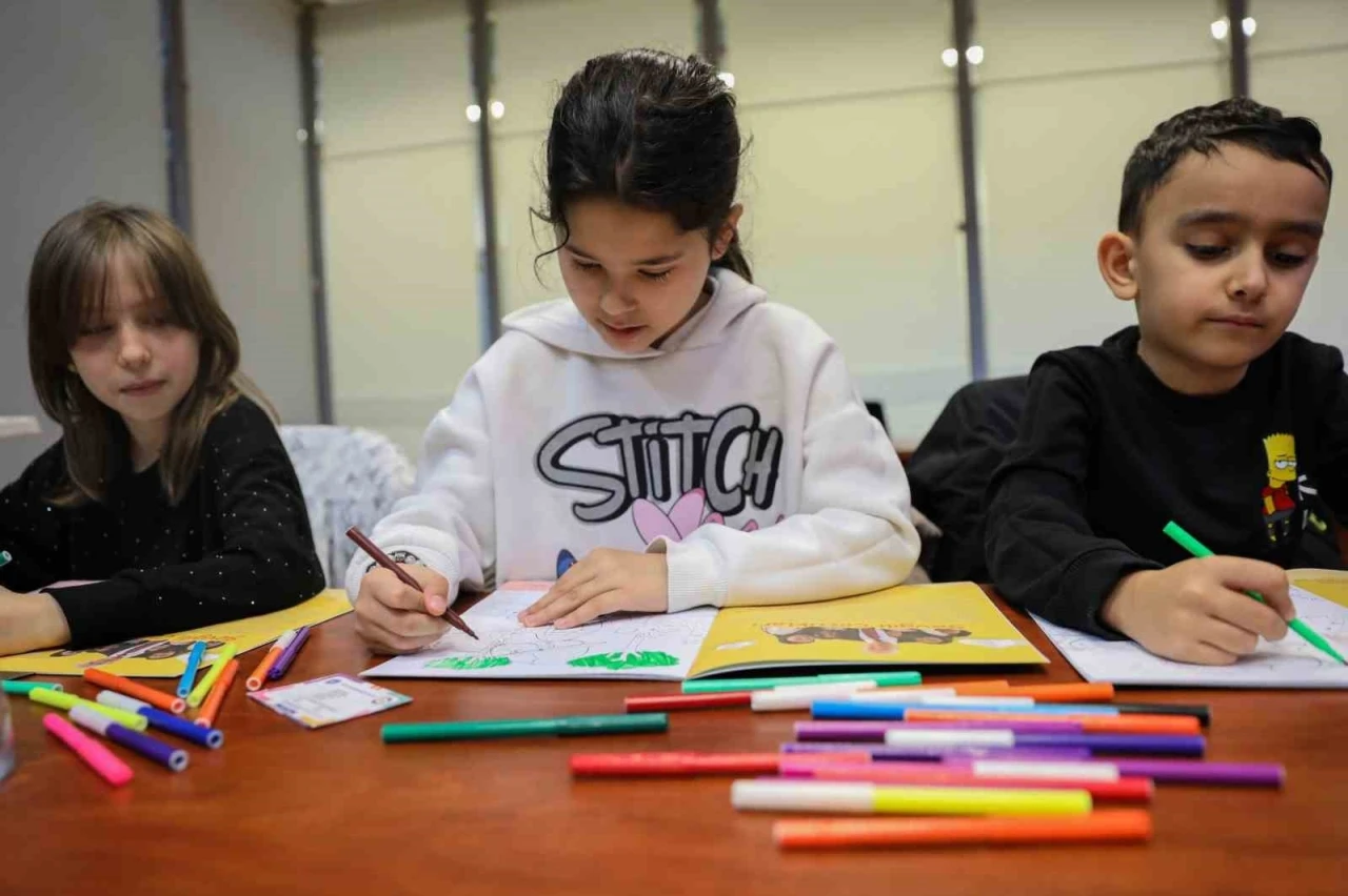 &Ccedil;ocuklar afet bilincini eğlenerek kazanıyor
