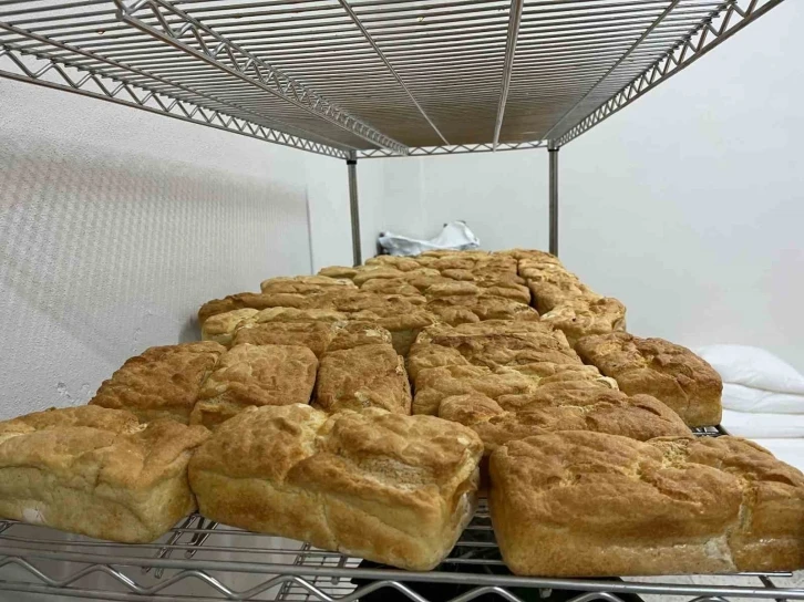 &Ccedil;&ouml;lyak hastalarına gl&uuml;tensiz gıda desteği s&uuml;r&uuml;yor
