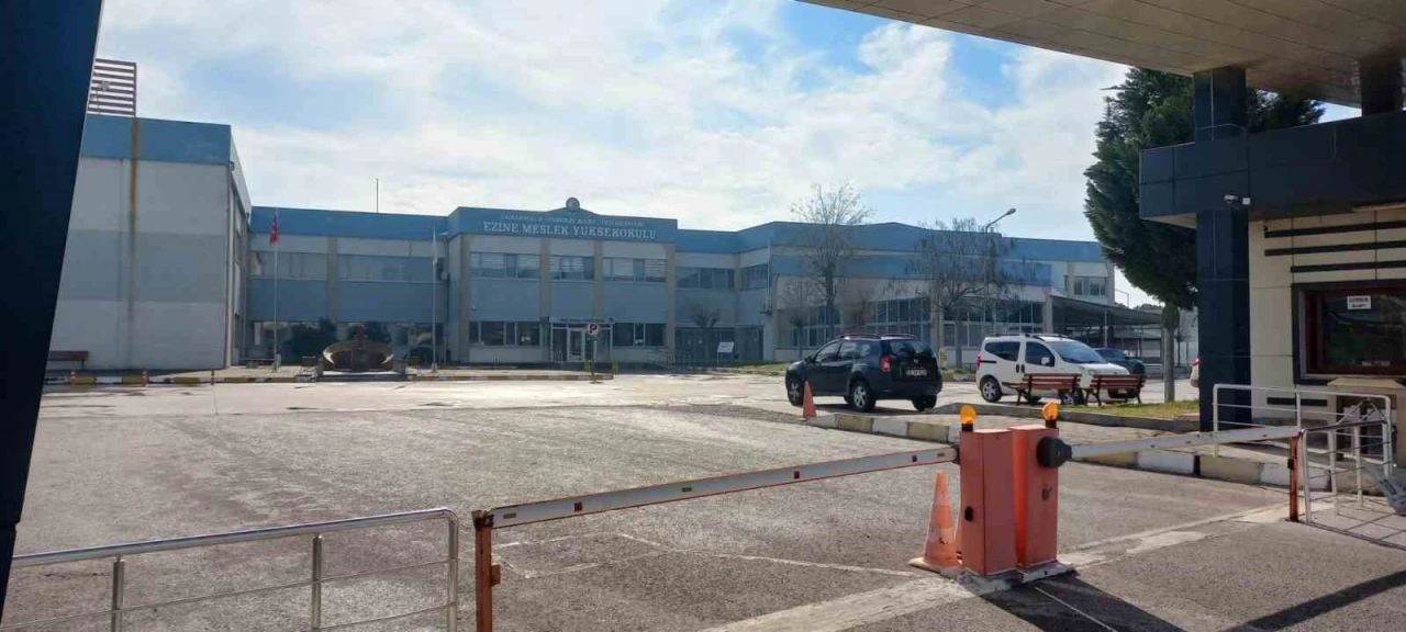 &Ccedil;OM&Uuml;&rsquo;de sistemde usuls&uuml;zl&uuml;k yapan personel olayının detayları ortaya &ccedil;ıktı
