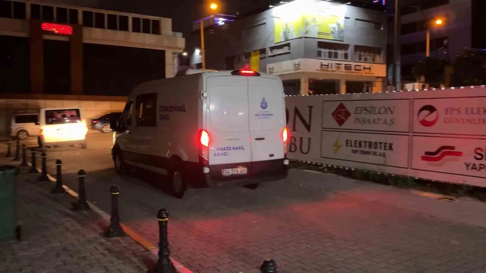 Konserde fenalaşıp hayatını kaybeden Mahmud Sami Ramazanoğlu’nun cenazesi yakınları tarafından teslim alındı