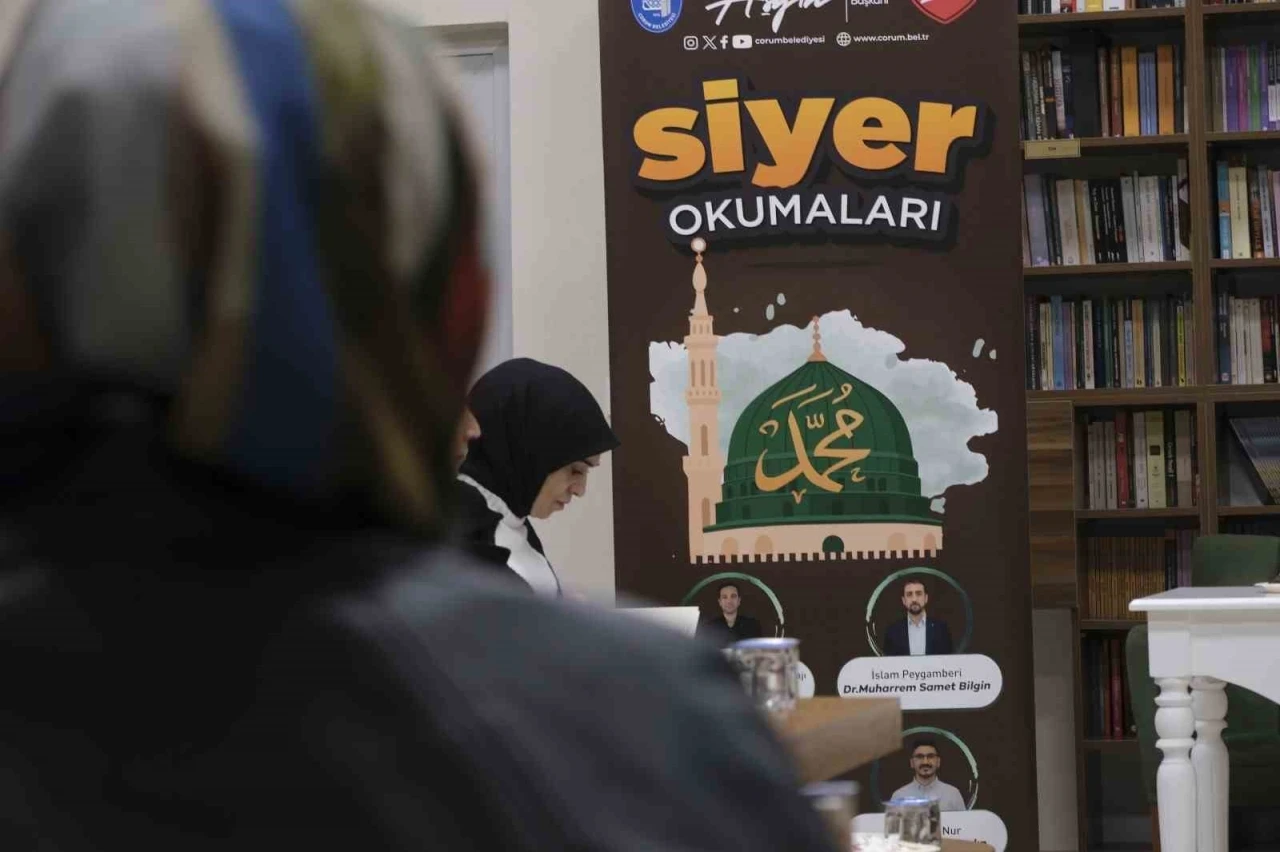 Çorum Belediyesi’nin düzenlediği siyer okumaları yoğun katılımla başladı
