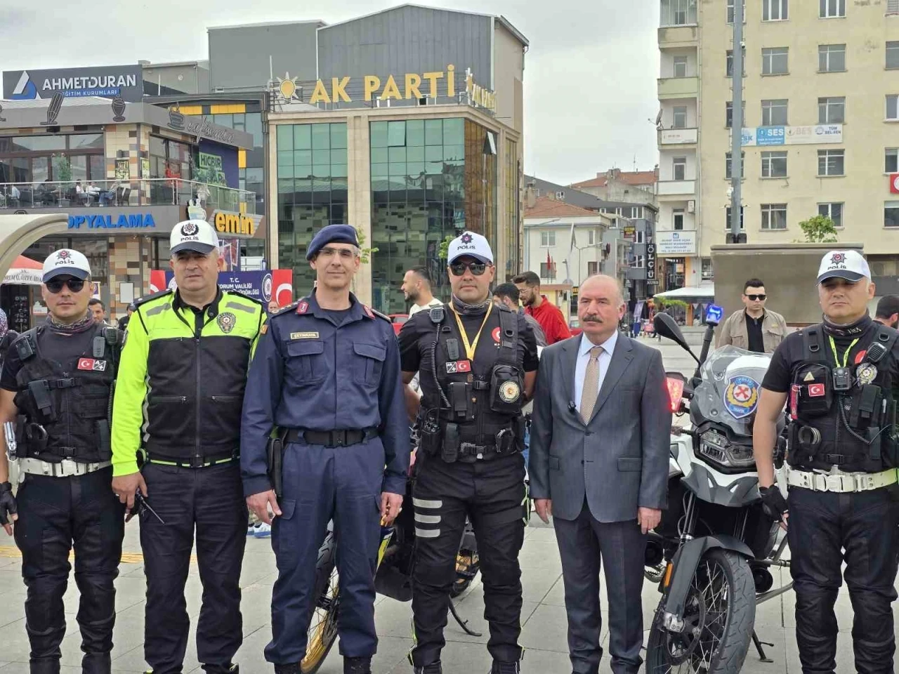 Çorum’da Trafik Haftası’nda farkındalık oluşturan etkinlik
