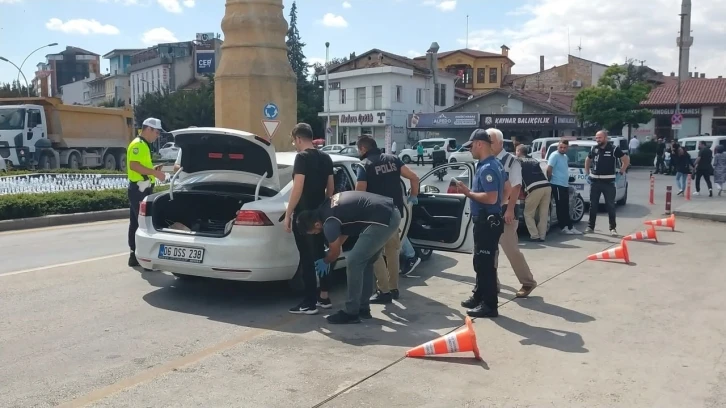 Çorum polisinden şok denetim
