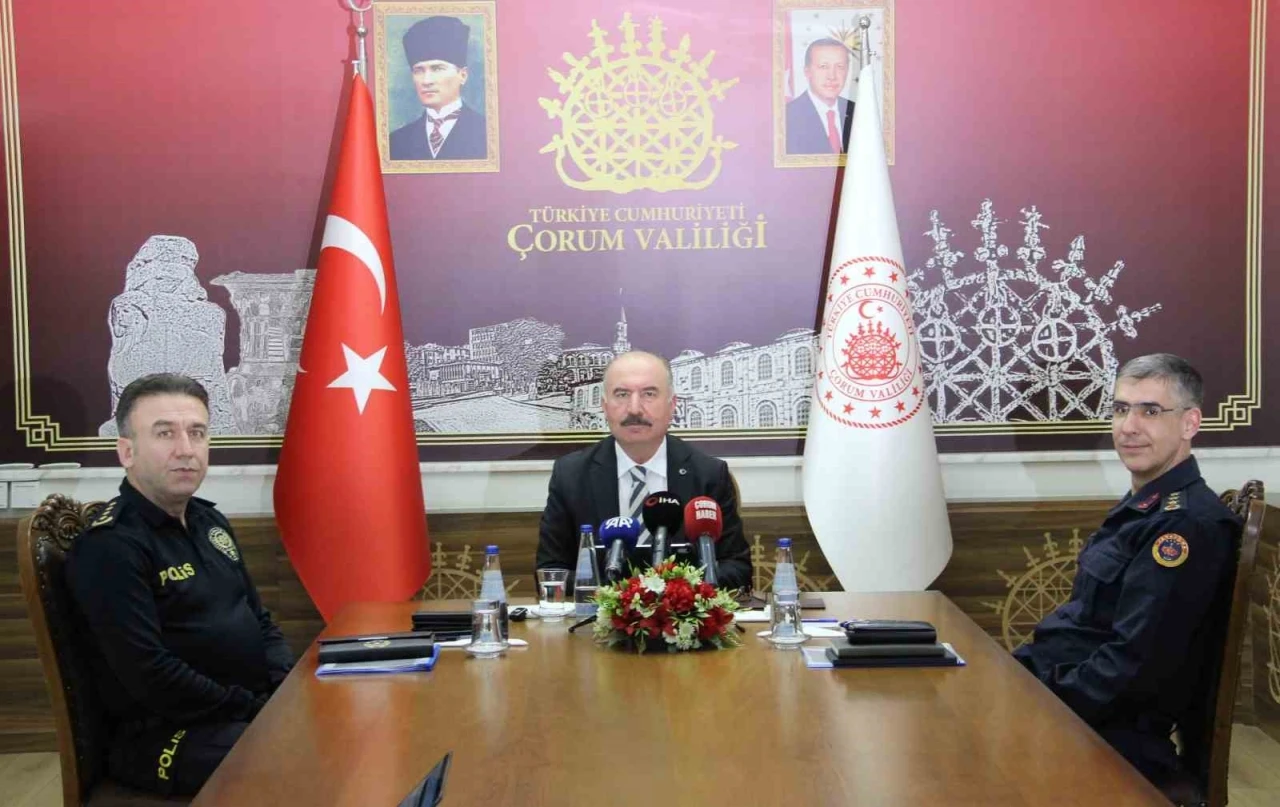 Çorum Valisi Çalgan: &quot;Kişilere karşı işlenen suçlarda genel olarak yüzde 23 azalma yaşandı&quot;
