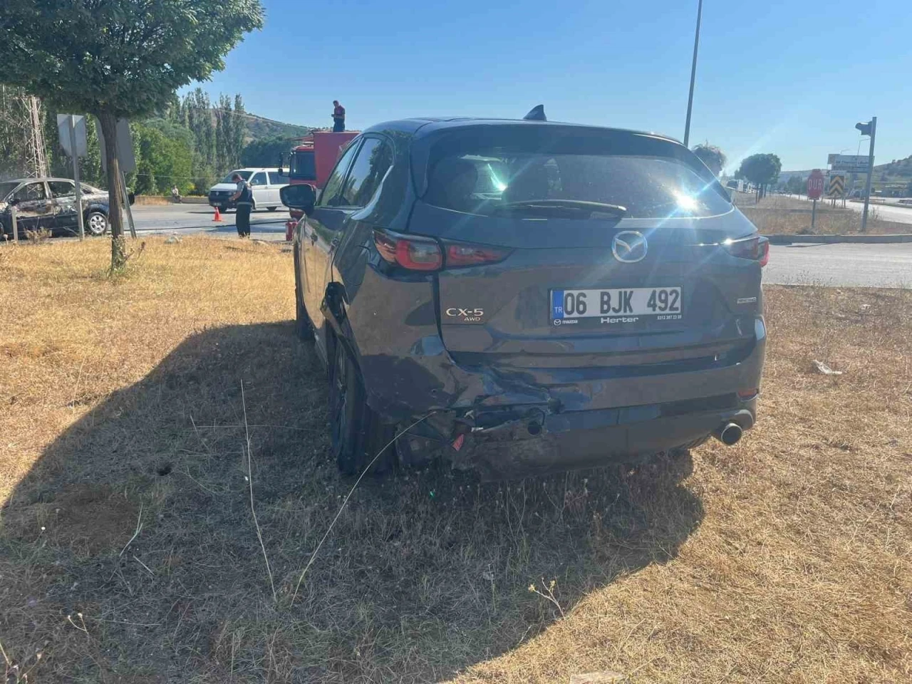 Çorumda iki otomobil çarpıştı: 4 yaralı
