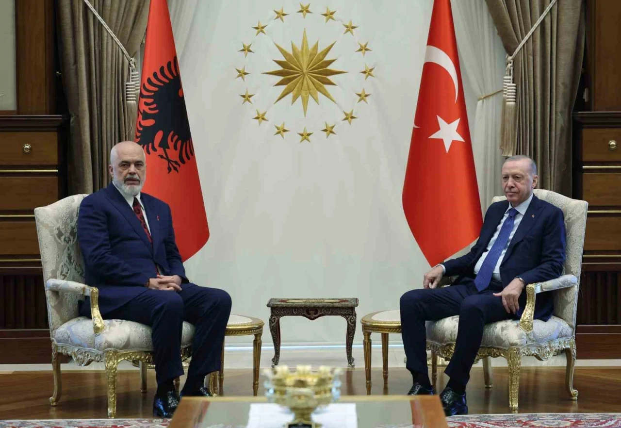 Cumhurbaşkanı Erdoğan, Arnavutluk Başbakanı Edi Rama ile g&ouml;r&uuml;şt&uuml;
