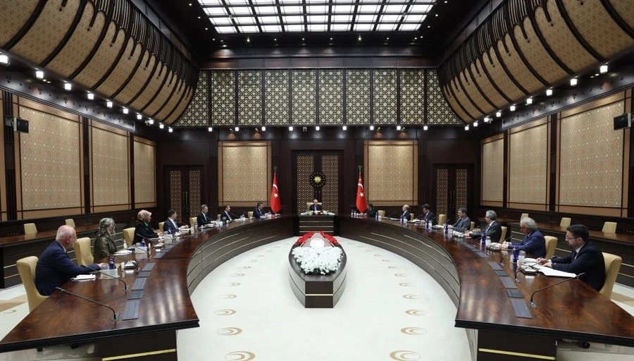 Cumhurbaşkanı Erdoğan, Cumhurbaşkanlığı Politika Kurullarının başkanvekillerini kabul etti
