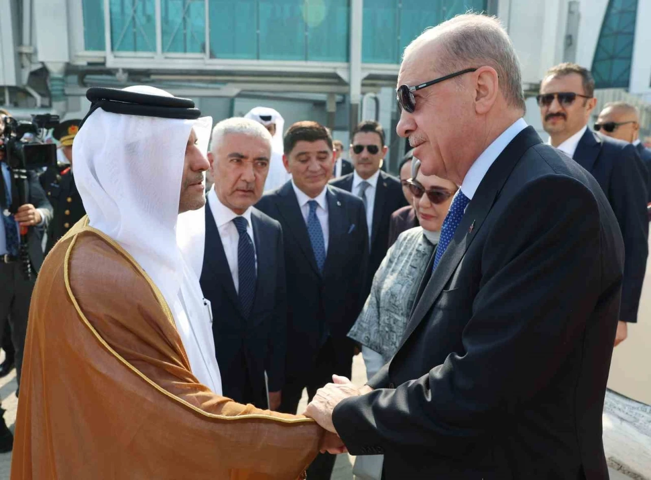 Cumhurbaşkanı Erdoğan&rsquo;dan, Katar&rsquo;a taziye ziyareti

